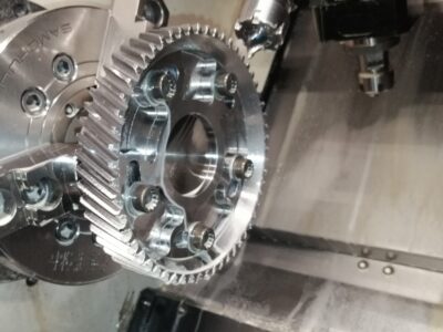 metallist prototüübid, kontuurfreesimine, korpused, hammasrattad, tehnilised detailid ja väikeseeria tootmine